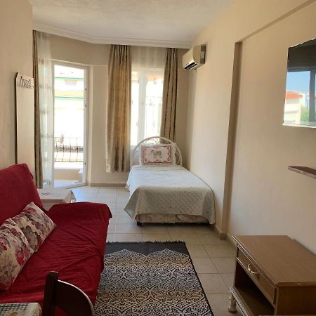 Cizmeci Apart Hotel Çeşme Extérieur photo